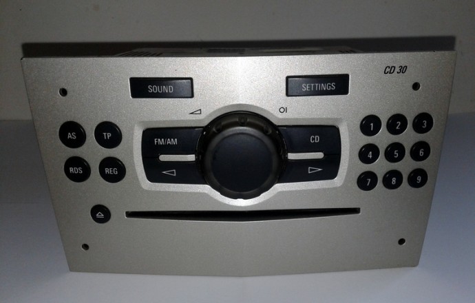 Delphi Grundig CD30-MP3